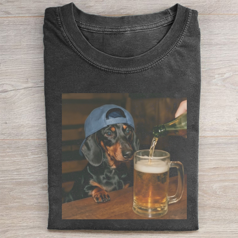 Funny Dachshund Drinking Beer T-shirt
