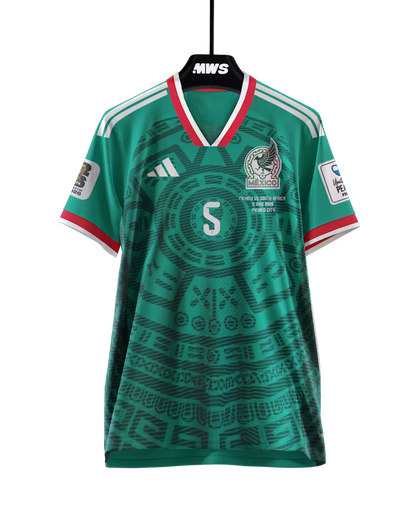 Johan Felipe Vásquez Ibarra Match-Day Uniforms