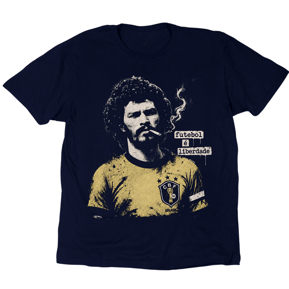 Doctor Sócrates Futebol é Liberdade T-Shirt